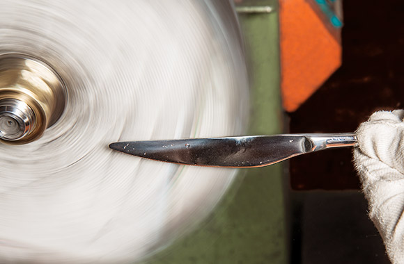 quality table knife hand polishing process